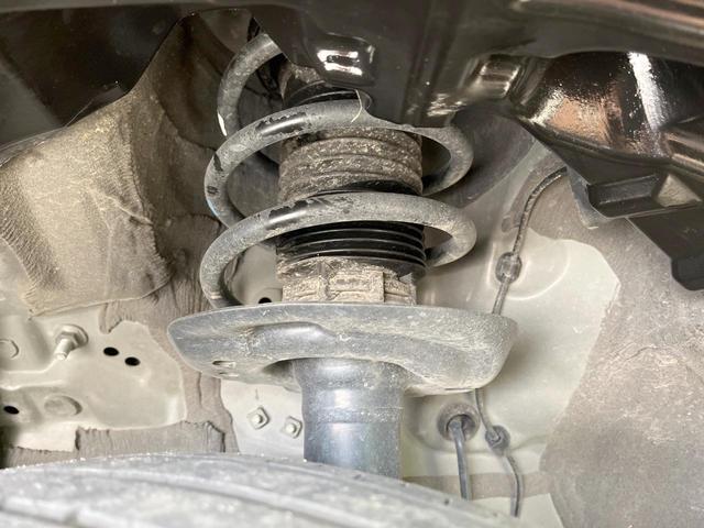 ヤリスクロス X 禁煙車 4WD 純正8型ディスプレイオーディオ バックカメラ 寒冷地仕様 衝突軽減装置 レーダークルーズ コーナーセンサー ETC オートハイビーム オートライト Bluetooth スマートキー(21枚目)