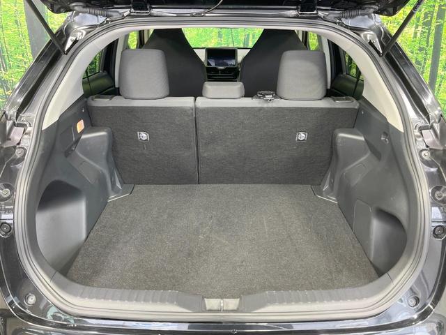 ヤリスクロス X 禁煙車 4WD 純正8型ディスプレイオーディオ バックカメラ 寒冷地仕様 衝突軽減装置 レーダークルーズ コーナーセンサー ETC オートハイビーム オートライト Bluetooth スマートキー(44枚目)