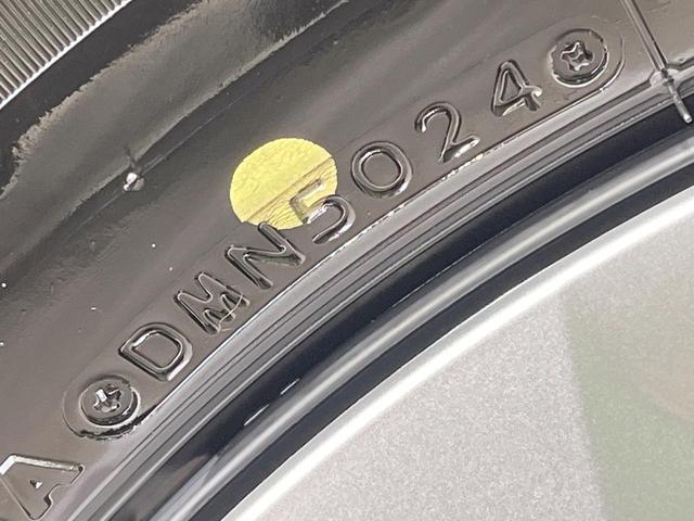 ヤリスクロス X 禁煙車 4WD 純正8型ディスプレイオーディオ バックカメラ 寒冷地仕様 衝突軽減装置 レーダークルーズ コーナーセンサー ETC オートハイビーム オートライト Bluetooth スマートキー(54枚目)