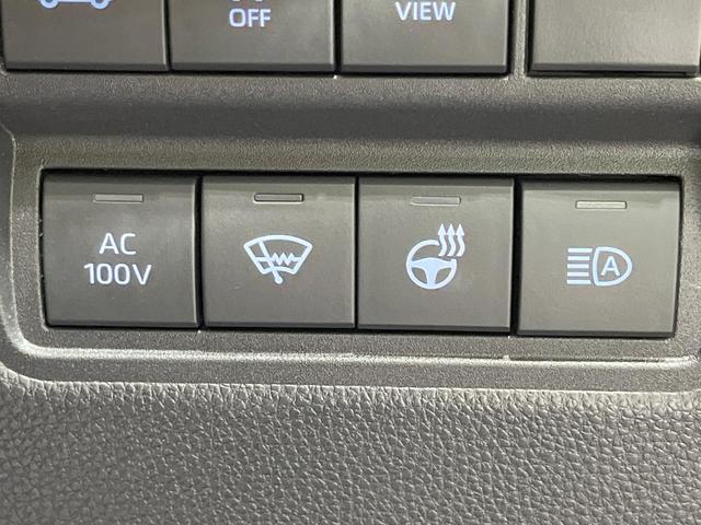 ヤリスクロス ハイブリッドZ 禁煙車 4WD 衝突軽減装置 純正ディスプレイオーディオ 全周囲カメラ レーダークルーズ 寒冷地仕様 ハーフレザーシート 前席シートヒーター ブラインドスポットモニター ヘッドアップディスプレイ(7枚目)