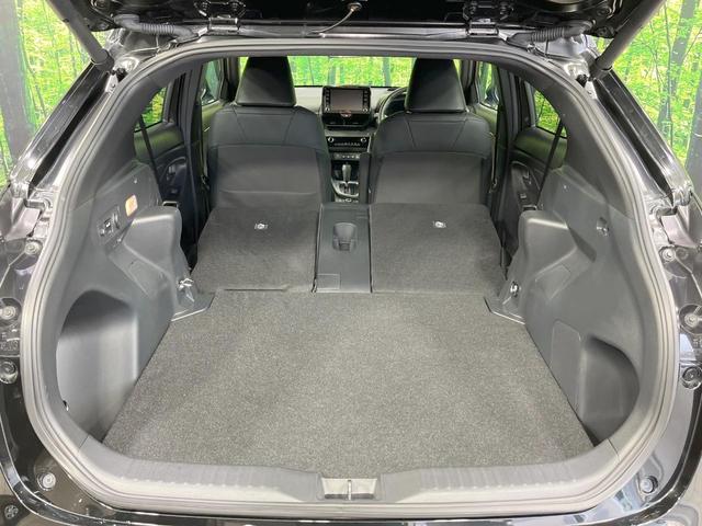 ヤリスクロス ハイブリッドZ 禁煙車 4WD 衝突軽減装置 純正ディスプレイオーディオ 全周囲カメラ レーダークルーズ 寒冷地仕様 ハーフレザーシート 前席シートヒーター ブラインドスポットモニター ヘッドアップディスプレイ(10枚目)