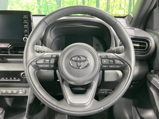 ヤリスクロス ハイブリッドZ 禁煙車 4WD 衝突軽減装置 純正ディスプレイオーディオ 全周囲カメラ レーダークルーズ 寒冷地仕様 ハーフレザーシート 前席シートヒーター ブラインドスポットモニター ヘッドアップディスプレイ(11枚目)
