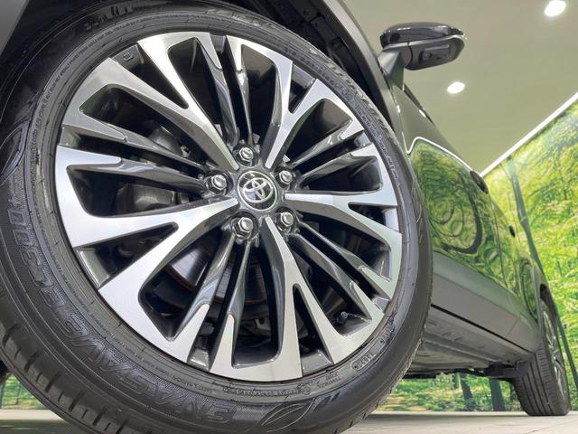 ヤリスクロス ハイブリッドZ 禁煙車 4WD 衝突軽減装置 純正ディスプレイオーディオ 全周囲カメラ レーダークルーズ 寒冷地仕様 ハーフレザーシート 前席シートヒーター ブラインドスポットモニター ヘッドアップディスプレイ(13枚目)