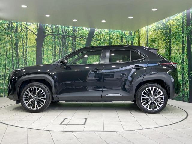 ヤリスクロス ハイブリッドZ 禁煙車 4WD 衝突軽減装置 純正ディスプレイオーディオ 全周囲カメラ レーダークルーズ 寒冷地仕様 ハーフレザーシート 前席シートヒーター ブラインドスポットモニター ヘッドアップディスプレイ(52枚目)