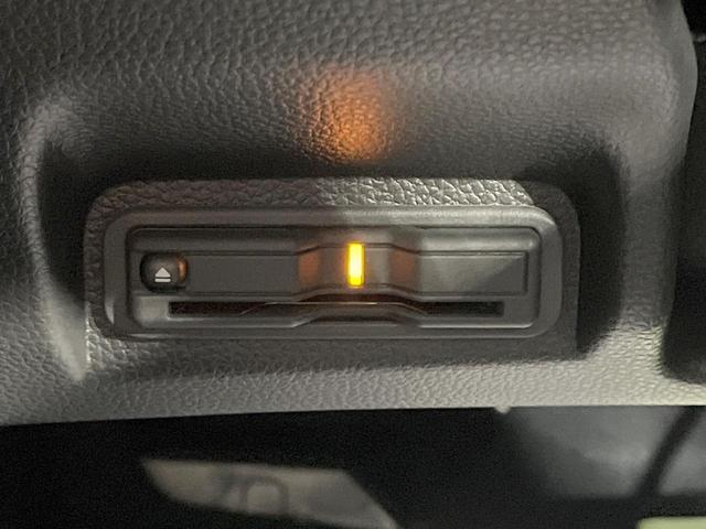 ヴェゼル e:HEV Z 禁煙車 4WD 寒冷地仕様 純正9型ナビ バックカメラ 衝突軽減 レーダークルーズ 電動リアゲート シートヒーター ハーフレザーシート ドラレコ ETC コーナーセンサー スマートキー LEDヘッド(30枚目)