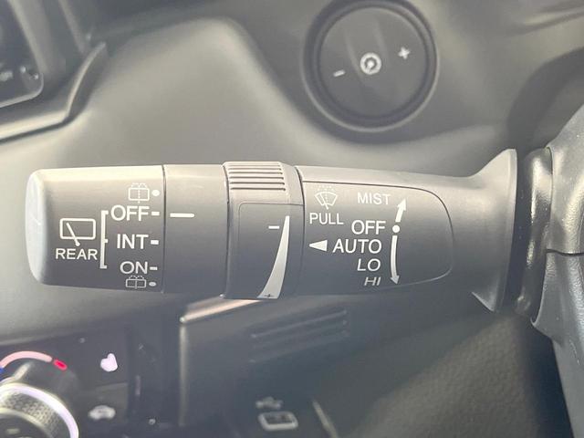 ヴェゼル e:HEV Z 禁煙車 4WD 寒冷地仕様 純正9型ナビ バックカメラ 衝突軽減 レーダークルーズ 電動リアゲート シートヒーター ハーフレザーシート ドラレコ ETC コーナーセンサー スマートキー LEDヘッド(33枚目)