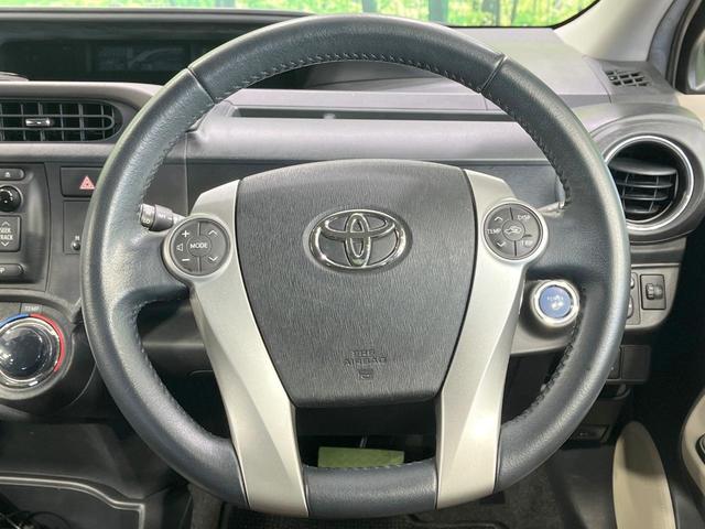 アクア G 禁煙車 寒冷地仕様 スマートキー オートライト 純正15インチアルミ CD パワーウインドウ パワーステアリング 電動格納ミラー オートエアコン(11枚目)