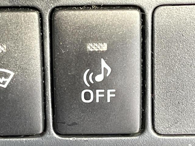 アクア G 禁煙車 寒冷地仕様 スマートキー オートライト 純正15インチアルミ CD パワーウインドウ パワーステアリング 電動格納ミラー オートエアコン(29枚目)