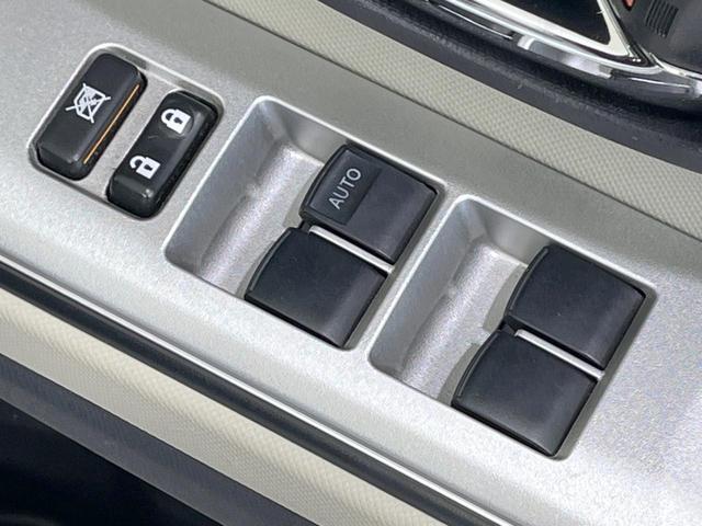 アクア G 禁煙車 寒冷地仕様 スマートキー オートライト 純正15インチアルミ CD パワーウインドウ パワーステアリング 電動格納ミラー オートエアコン(42枚目)