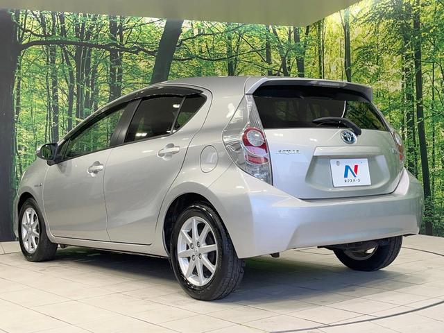 アクア G 禁煙車 寒冷地仕様 スマートキー オートライト 純正15インチアルミ CD パワーウインドウ パワーステアリング 電動格納ミラー オートエアコン(46枚目)