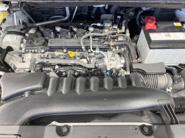 ヴォクシー Ｓ－Ｚ　禁煙車　衝突軽減装置　純正１０．５型ディスプレイオーディオ　両側電動スライド　レーダークルーズ　３眼ＬＥＤヘッド　ＥＴＣ　ＣＤ　ＤＶＤキッド　ハーフレザーシート　デジタルインナーミラー（18枚目）