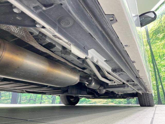 ヴォクシー Ｓ－Ｚ　禁煙車　衝突軽減装置　純正１０．５型ディスプレイオーディオ　両側電動スライド　レーダークルーズ　３眼ＬＥＤヘッド　ＥＴＣ　ＣＤ　ＤＶＤキッド　ハーフレザーシート　デジタルインナーミラー（22枚目）