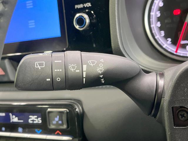 ヴォクシー Ｓ－Ｚ　禁煙車　衝突軽減装置　純正１０．５型ディスプレイオーディオ　両側電動スライド　レーダークルーズ　３眼ＬＥＤヘッド　ＥＴＣ　ＣＤ　ＤＶＤキッド　ハーフレザーシート　デジタルインナーミラー（38枚目）