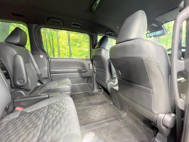 ヴォクシー Ｓ－Ｚ　禁煙車　衝突軽減装置　純正１０．５型ディスプレイオーディオ　両側電動スライド　レーダークルーズ　３眼ＬＥＤヘッド　ＥＴＣ　ＣＤ　ＤＶＤキッド　ハーフレザーシート　デジタルインナーミラー（43枚目）