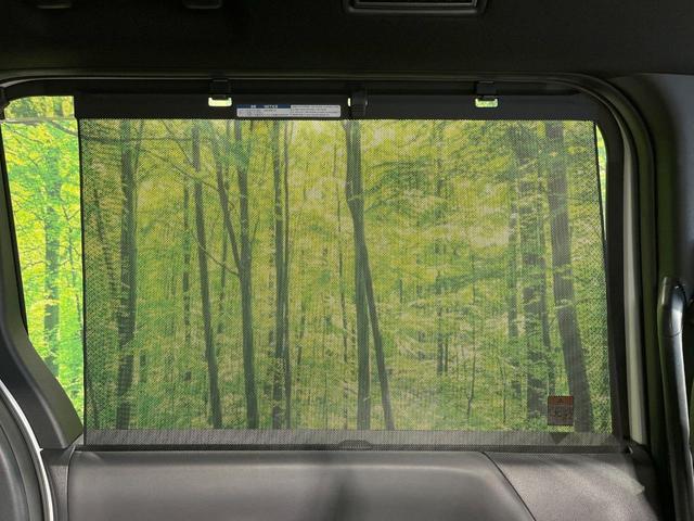 ヴォクシー Ｓ－Ｚ　禁煙車　衝突軽減装置　純正１０．５型ディスプレイオーディオ　両側電動スライド　レーダークルーズ　３眼ＬＥＤヘッド　ＥＴＣ　ＣＤ　ＤＶＤキッド　ハーフレザーシート　デジタルインナーミラー（44枚目）