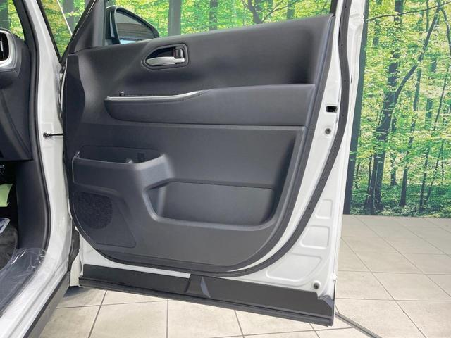 ヴォクシー Ｓ－Ｚ　禁煙車　衝突軽減装置　純正１０．５型ディスプレイオーディオ　両側電動スライド　レーダークルーズ　３眼ＬＥＤヘッド　ＥＴＣ　ＣＤ　ＤＶＤキッド　ハーフレザーシート　デジタルインナーミラー（48枚目）