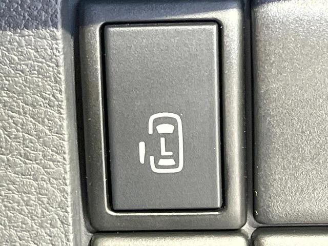 スペーシア X 禁煙車 純正ナビ 4WD 全周囲カメラ 片側電動スライドドア 衝突軽減装置 シートヒーター スマートキー HIDヘッド ETC オートライト オートエアコン Bluetooth DVD再生 フルセグ(6枚目)