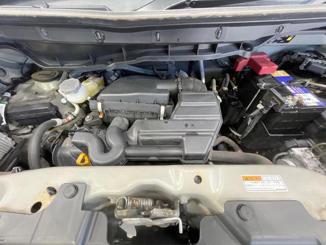 スペーシア X 禁煙車 純正ナビ 4WD 全周囲カメラ 片側電動スライドドア 衝突軽減装置 シートヒーター スマートキー HIDヘッド ETC オートライト オートエアコン Bluetooth DVD再生 フルセグ(18枚目)