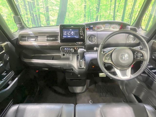 N-BOXカスタム G・Lターボホンダセンシング 禁煙車 純正ディスプレイオーディオ 両側電動スライドドア バックカメラ 衝突被害軽減装置 レーダークルーズ ハーフレザーシート ドラレコ コーナーセンサー LEDヘッド ETC オートハイビーム(2枚目)