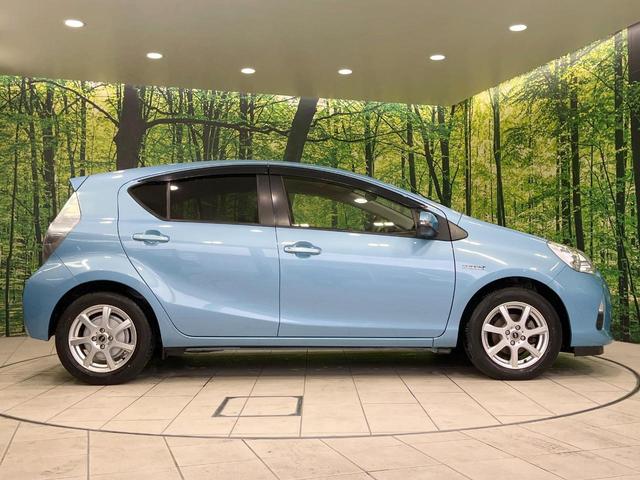 アクア S 禁煙車 純正SDナビ 寒冷地仕様 ETC オートエアコン Bluetooth CD DVD再生 フルセグ 電動格納ミラー 盗難防止装置 トラクションコントロール(44枚目)