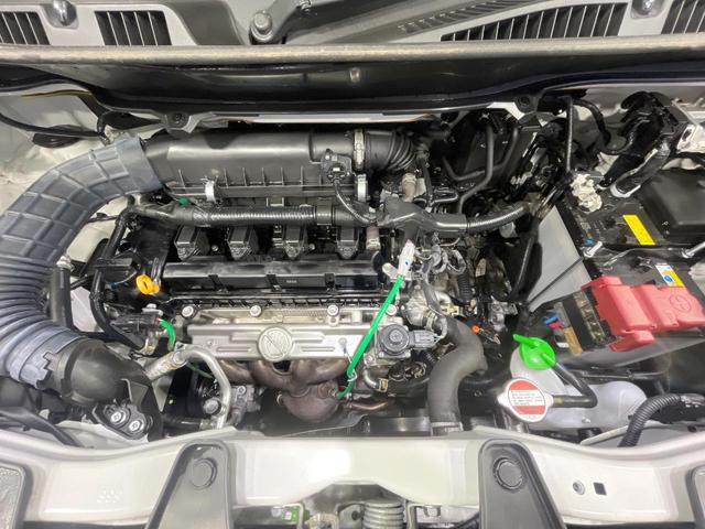 ソリオ ハイブリッドＭＺ　禁煙車　純正９型ナビ　両側電動スライド　全周囲カメラ　衝突軽減　レーダークルーズ　ドラレコ　コーナーセンサー　スマートキー　ＬＥＤヘッド　ＥＴＣ　オートハイビーム　オートライト　オートエアコン（18枚目）