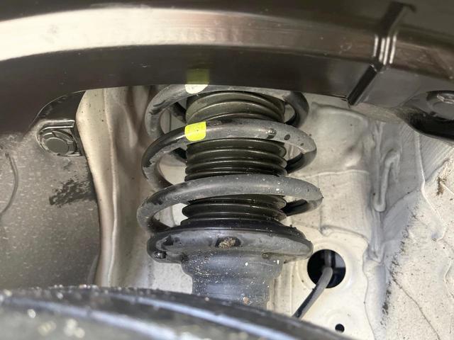 ソリオ ハイブリッドＭＺ　禁煙車　純正９型ナビ　両側電動スライド　全周囲カメラ　衝突軽減　レーダークルーズ　ドラレコ　コーナーセンサー　スマートキー　ＬＥＤヘッド　ＥＴＣ　オートハイビーム　オートライト　オートエアコン（20枚目）