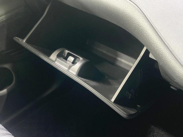 ソリオ ハイブリッドＭＺ　禁煙車　純正９型ナビ　両側電動スライド　全周囲カメラ　衝突軽減　レーダークルーズ　ドラレコ　コーナーセンサー　スマートキー　ＬＥＤヘッド　ＥＴＣ　オートハイビーム　オートライト　オートエアコン（49枚目）