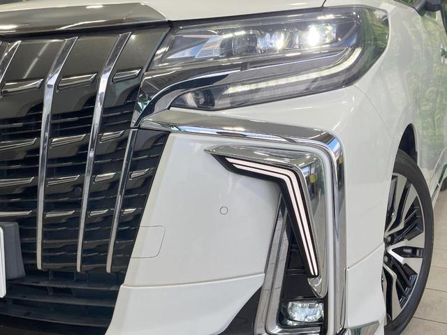 アルファード ２．５Ｓ　Ｃパッケージ　禁煙車　モデリスタエアロ　後席モニター　ＢＩＧ－Ｘ１１型　衝突軽減装置　両側電動スライド　シートベンチレーション　３眼ヘッドライト　レーダークルーズ　バックカメラ　ステアリングヒーター　ＥＴＣ（13枚目）