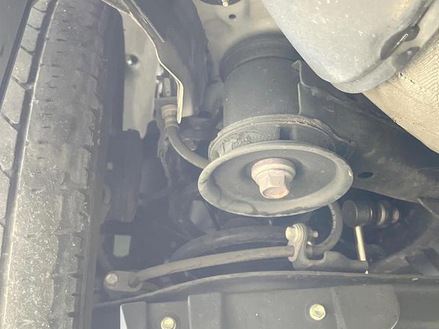 アルファード ２．５Ｓ　Ｃパッケージ　禁煙車　モデリスタエアロ　後席モニター　ＢＩＧ－Ｘ１１型　衝突軽減装置　両側電動スライド　シートベンチレーション　３眼ヘッドライト　レーダークルーズ　バックカメラ　ステアリングヒーター　ＥＴＣ（20枚目）