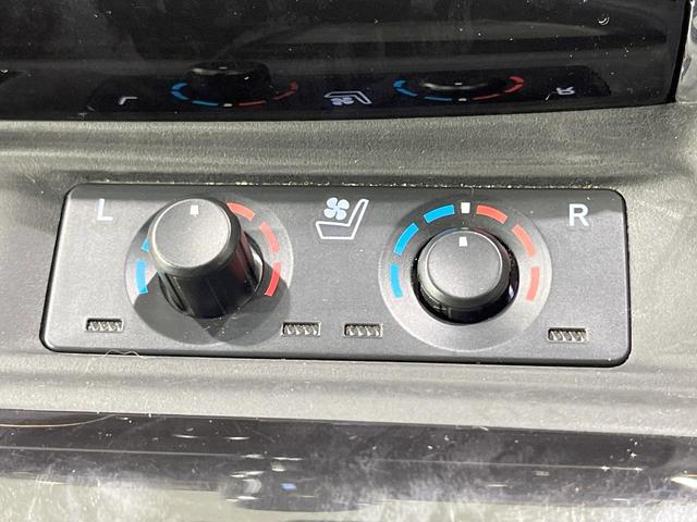 アルファード ２．５Ｓ　Ｃパッケージ　禁煙車　モデリスタエアロ　後席モニター　ＢＩＧ－Ｘ１１型　衝突軽減装置　両側電動スライド　シートベンチレーション　３眼ヘッドライト　レーダークルーズ　バックカメラ　ステアリングヒーター　ＥＴＣ（34枚目）