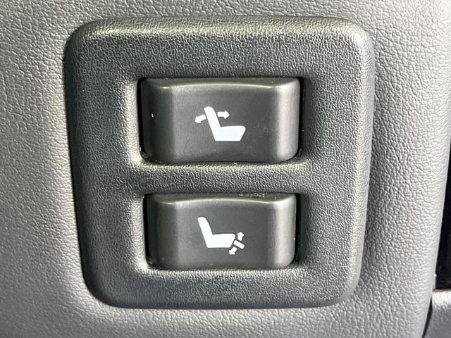 アルファード ２．５Ｓ　Ｃパッケージ　禁煙車　モデリスタエアロ　後席モニター　ＢＩＧ－Ｘ１１型　衝突軽減装置　両側電動スライド　シートベンチレーション　３眼ヘッドライト　レーダークルーズ　バックカメラ　ステアリングヒーター　ＥＴＣ（41枚目）