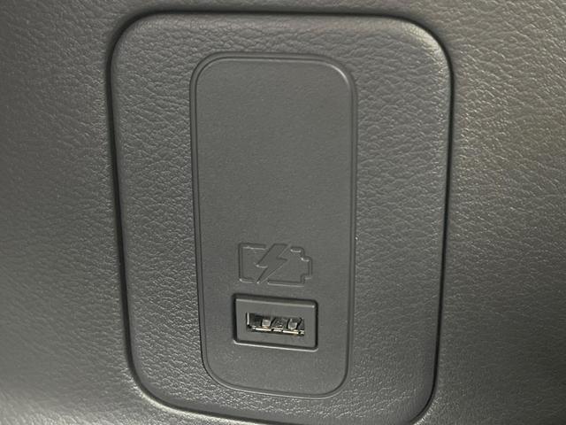 セレナ ハイウェイスターV 禁煙車 2トーン 衝突軽減装置 プロパイロット 後席モニター 9型SDナビ 両側電動スライド ETC ドラレコ ブラインドスポットモニター LEDヘッド リアオートエアコン 純正16インチアルミ(61枚目)