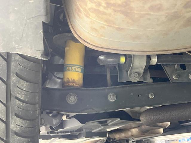 レヴォーグ 1.6GT-Sアイサイト 禁煙車 4WD ターボ SDナビ バックカメラ 衝突被害軽減システム レーダークルーズ ドラレコ コーナーセンサー スマートキー LEDヘッド ビルトインETC 車線逸脱警報 オートライト(21枚目)