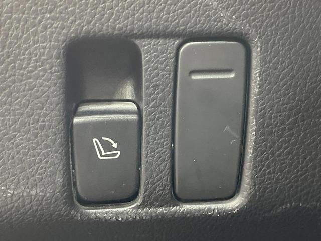 レヴォーグ 1.6GT-Sアイサイト 禁煙車 4WD ターボ SDナビ バックカメラ 衝突被害軽減システム レーダークルーズ ドラレコ コーナーセンサー スマートキー LEDヘッド ビルトインETC 車線逸脱警報 オートライト(37枚目)