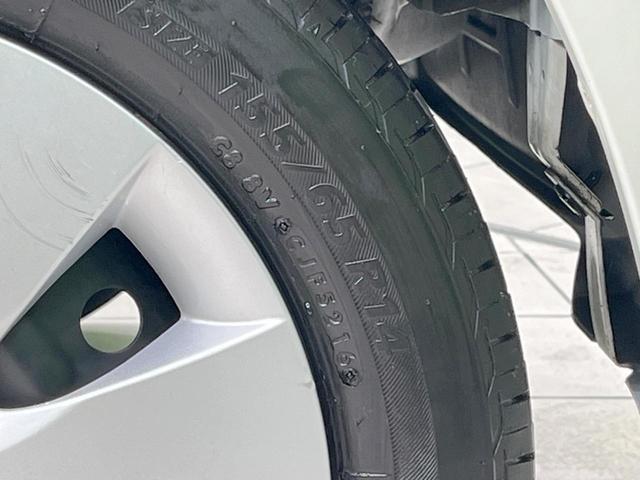 ミラココア ココアＬ　禁煙車　ＥＴＣ　ＣＤ　アイドリングストップ　盗難防止装置　横滑り防止装置　電動格納ミラー　パワーウィンドウ　プライバシーガラス　衝突安全ボディ　エアコン　キーレスエントリー（47枚目）