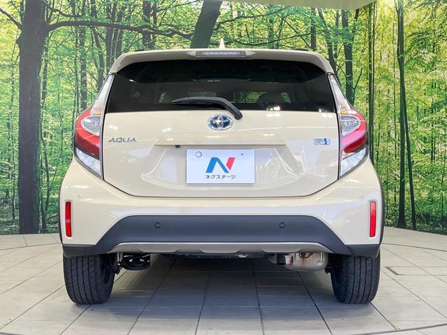 アクア クロスオーバー 禁煙車 純正9型ナビ バックカメラ 衝突軽減装置 レザーシート コーナーセンサー スマートキー LEDヘッド ETC オートハイビーム 車線逸脱警報 オートライト オートエアコン 純正16インチAW(15枚目)