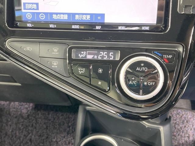 アクア クロスオーバー 禁煙車 純正9型ナビ バックカメラ 衝突軽減装置 レザーシート コーナーセンサー スマートキー LEDヘッド ETC オートハイビーム 車線逸脱警報 オートライト オートエアコン 純正16インチAW(27枚目)
