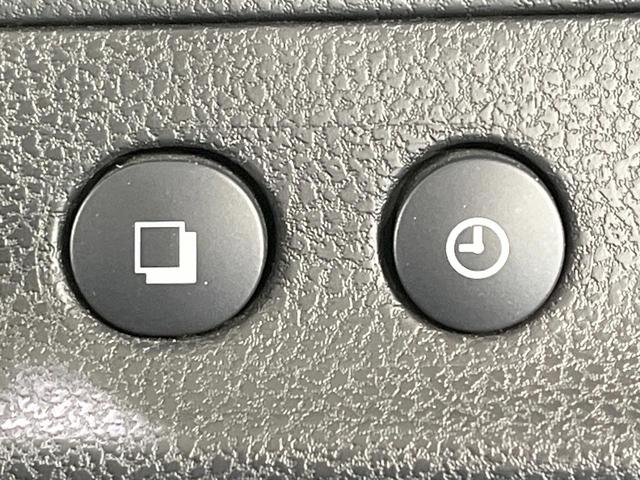 ノート ｅ－パワー　メダリスト　禁煙車　純正ナビ　バックカメラ　衝突軽減装置　ハーフレザーシート　スマートキー　ＬＥＤヘッド　ＥＴＣ　車線逸脱警報　オートライト　オートエアコン　純正１５インチアルミ　Ｂｌｕｅｔｏｏｔｈ（34枚目）