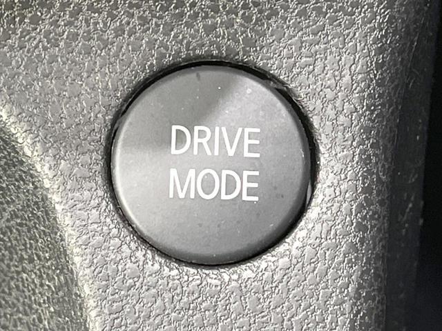 ノート ｅ－パワー　メダリスト　禁煙車　純正ナビ　バックカメラ　衝突軽減装置　ハーフレザーシート　スマートキー　ＬＥＤヘッド　ＥＴＣ　車線逸脱警報　オートライト　オートエアコン　純正１５インチアルミ　Ｂｌｕｅｔｏｏｔｈ（35枚目）