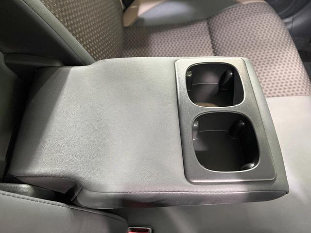 ノート ｅ－パワー　メダリスト　禁煙車　純正ナビ　バックカメラ　衝突軽減装置　ハーフレザーシート　スマートキー　ＬＥＤヘッド　ＥＴＣ　車線逸脱警報　オートライト　オートエアコン　純正１５インチアルミ　Ｂｌｕｅｔｏｏｔｈ（37枚目）