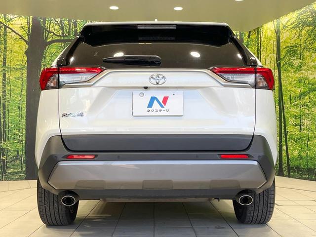RAV4 G Zパッケージ 禁煙車 4WD モデリスタエアロ 純正9型ナビ 衝突軽減装置 レーダークルーズ バックカメラ シートヒーター 合皮シート パワーバックドア LEDヘッド 純正19インチアルミ 置くだけ充電 ETC(15枚目)