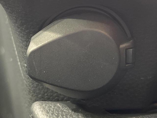 ヴォクシー S-Z 禁煙車 純正10型ディスプレイオー両側電動スライドドア バックカメラ 衝突軽減装置 レーダークルーズ ドラレコ コーナーセンサー LEDヘッド オートハイビーム 車線逸脱警報 デュアルエアコン(40枚目)