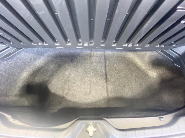 ヴォクシー S-Z 禁煙車 純正10型ディスプレイオー両側電動スライドドア バックカメラ 衝突軽減装置 レーダークルーズ ドラレコ コーナーセンサー LEDヘッド オートハイビーム 車線逸脱警報 デュアルエアコン(43枚目)