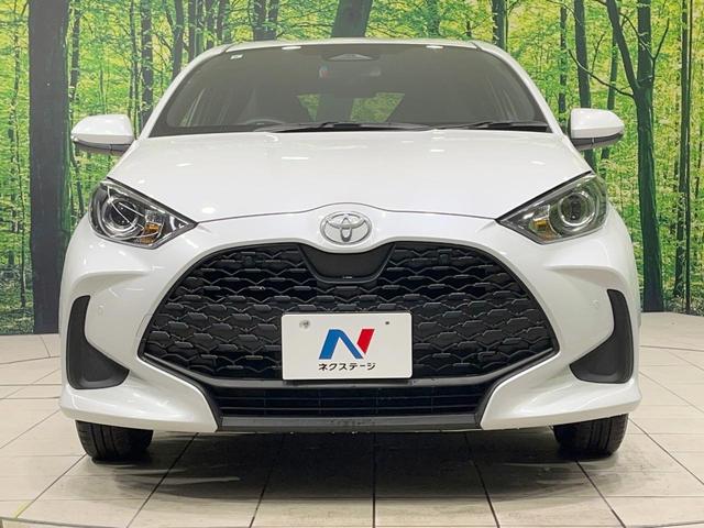 ヤリス X 禁煙車 4WD 衝突軽減装置 SDナビ バックカメラ 寒冷地仕様 レーダークルーズ ETC スマートキー オートハイビーム クリアランスソナー Bluetooth再生 オートライト 電動格納ミラー(14枚目)