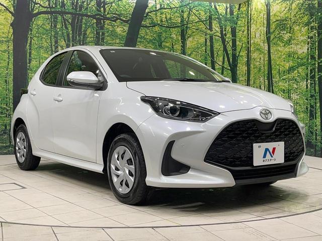 ヤリス X 禁煙車 4WD 衝突軽減装置 SDナビ バックカメラ 寒冷地仕様 レーダークルーズ ETC スマートキー オートハイビーム クリアランスソナー Bluetooth再生 オートライト 電動格納ミラー(17枚目)