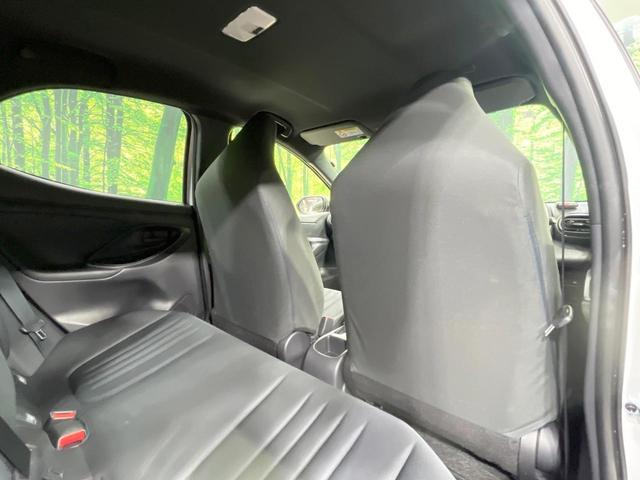 ヤリス X 禁煙車 4WD 衝突軽減装置 SDナビ バックカメラ 寒冷地仕様 レーダークルーズ ETC スマートキー オートハイビーム クリアランスソナー Bluetooth再生 オートライト 電動格納ミラー(40枚目)