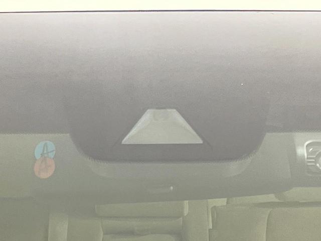 アルファード 2.5X 禁煙車 衝突軽減装置 後席モニター 純正9型ディスプレイ 両側電動スライド レーダークルーズ ウッドコンビステア オートハイビーム CD DVDキッド ETC ドラレコ リアオートエアコン(6枚目)