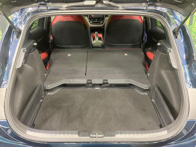 カローラスポーツ ハイブリッドＧ　Ｚ　禁煙車　純正９型ナビ　バックカメラ　衝突軽減装置　レーダークルーズ　ハーフレザーシート　ドラレコ　コーナーセンサー　シートヒーター　ＬＥＤヘッド　ＥＴＣ　オートハイビーム　オートライト　スマートキー（10枚目）
