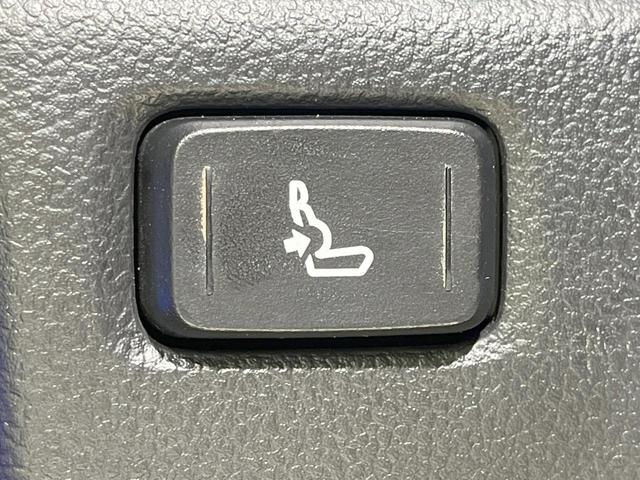 カローラスポーツ ハイブリッドＧ　Ｚ　禁煙車　純正９型ナビ　バックカメラ　衝突軽減装置　レーダークルーズ　ハーフレザーシート　ドラレコ　コーナーセンサー　シートヒーター　ＬＥＤヘッド　ＥＴＣ　オートハイビーム　オートライト　スマートキー（38枚目）