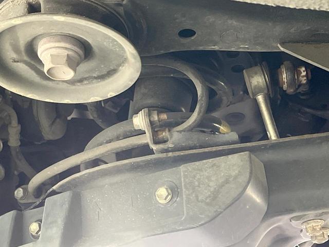 アルファード ２．５Ｓ　Ａパッケージ　タイプブラック　禁煙車　モデリスタエアロ　１０型ナビ　両側電動スライドドア　後席モニター　バックカメラ　衝突軽減装置　１００Ｖ電源　レーダークルーズ　電動リアゲート　ハーフレザーシート　ドラレコ　コーナーセンサー（21枚目）